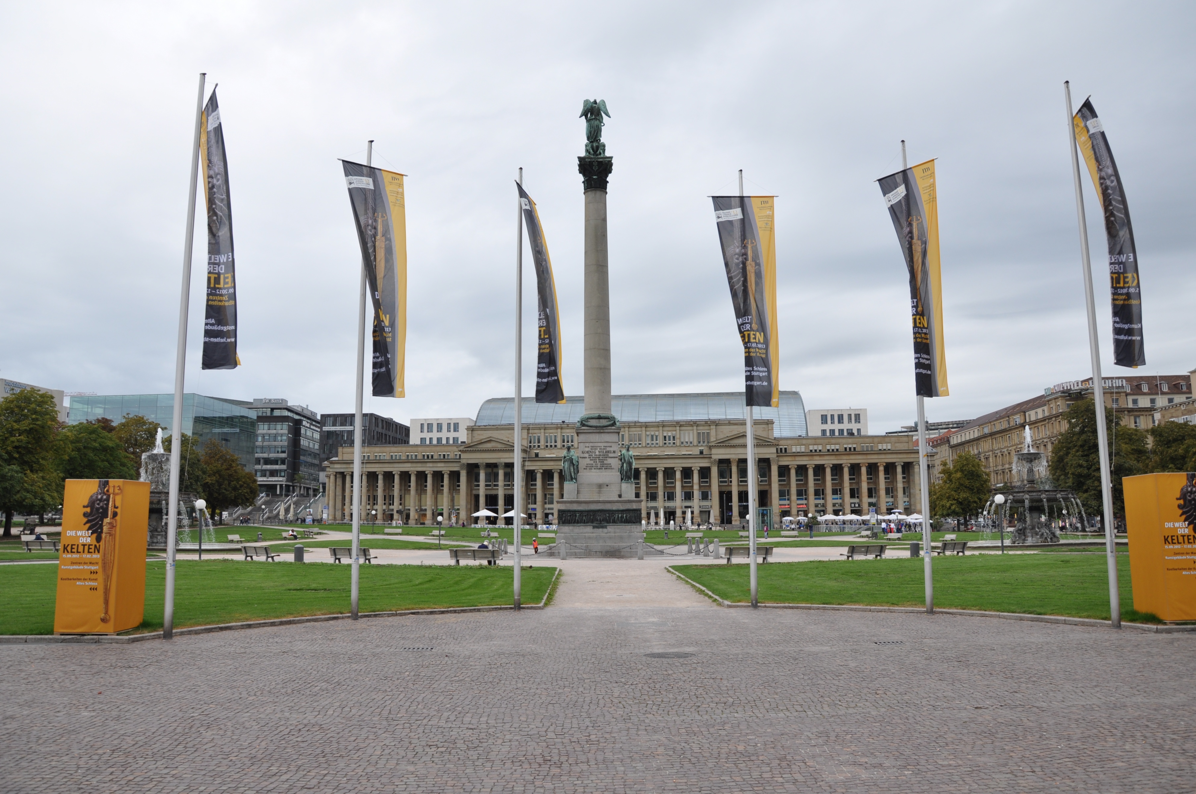 奔驰博物馆斯图加特,斯图加特保时捷展览馆