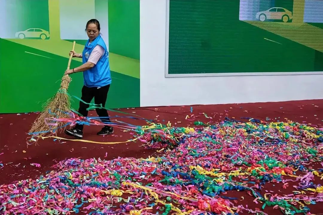 中国街拍最新头条,中国街拍每日一图