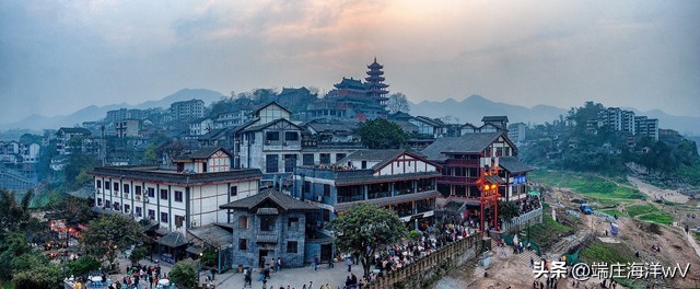 重庆旅游必去十大景点推荐有哪些,重庆旅游必去十大景点推荐打卡