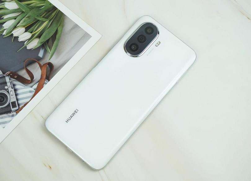 2020年2000元左右的华为手机推荐,华为手机2000左右的哪款可入手