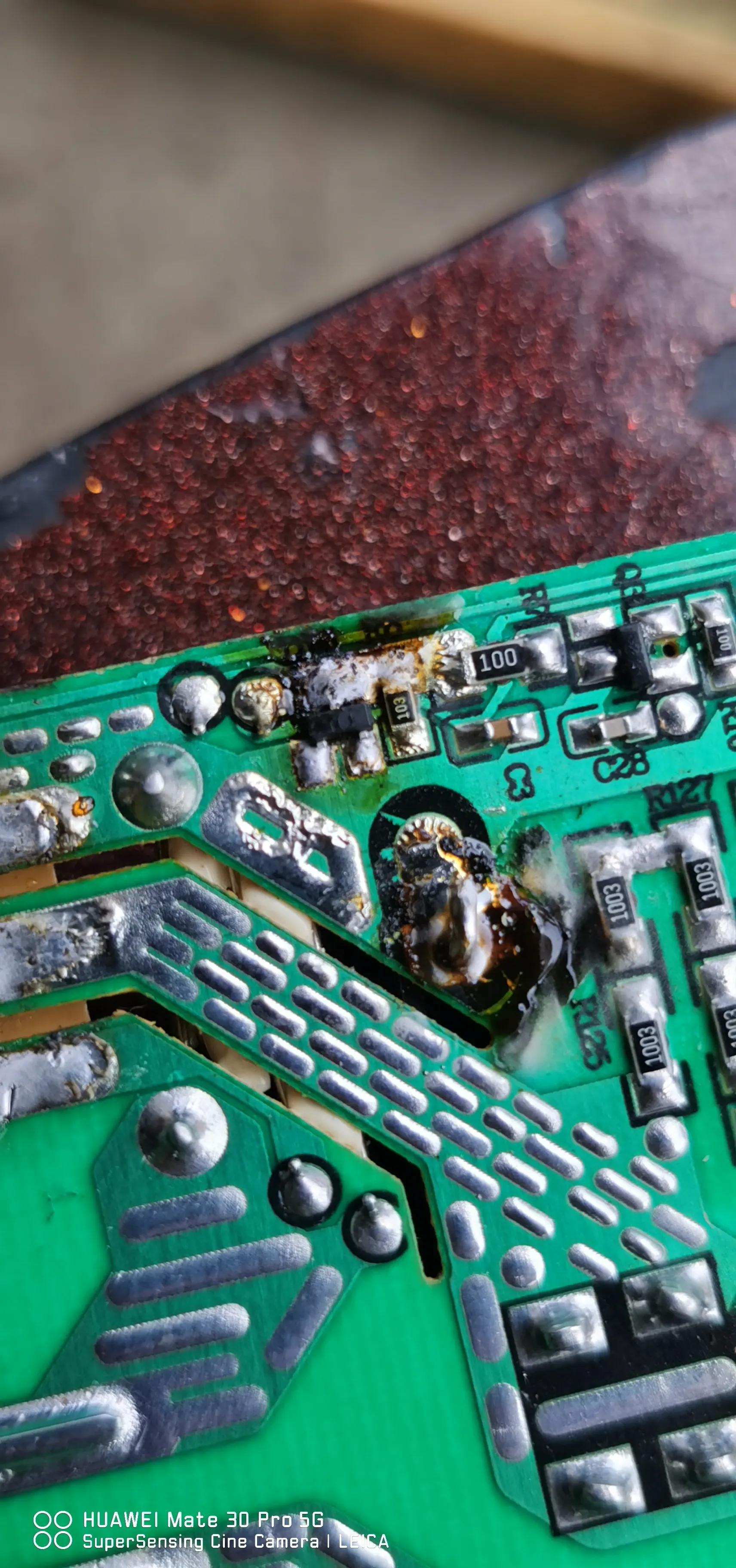 苏泊尔电磁炉维修故障灯全亮,苏泊尔电磁炉指示灯全闪不检锅