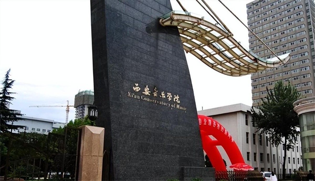 独腿英雄徐良，1987年登上春晚红极一时，后因谣言闹得妻离子散