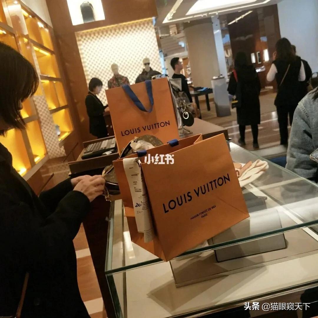 怀疑买的包是假的怎么办,100买lv怀疑是假的怎么办