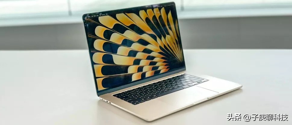macbookair15英寸屏幕刷新率,macbookair15寸屏幕素质