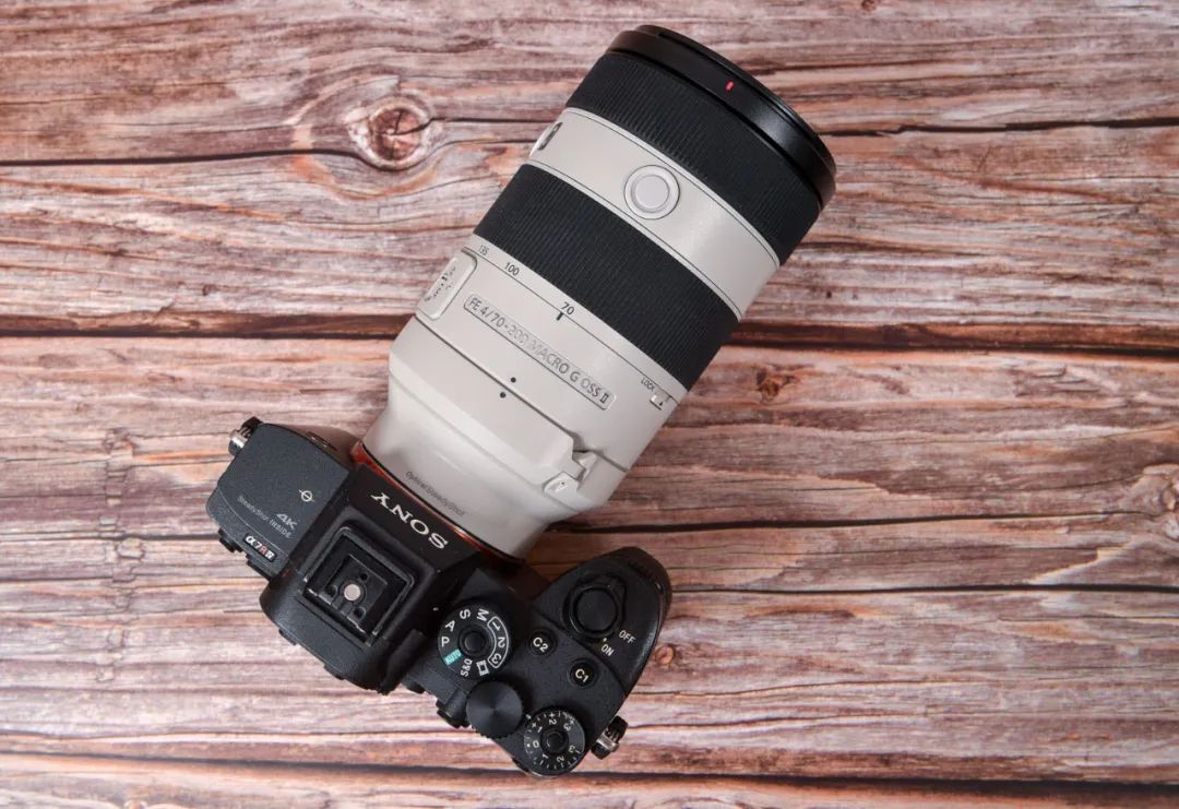 微单小三元镜头,索尼长焦镜头70-200f4机身按键作用