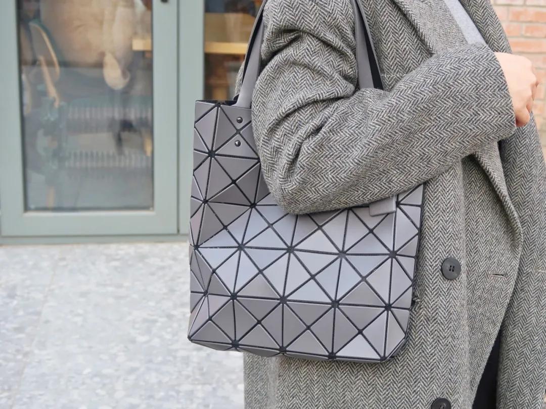 倪妮和张小斐脸型,倪妮和张小斐谁更好看