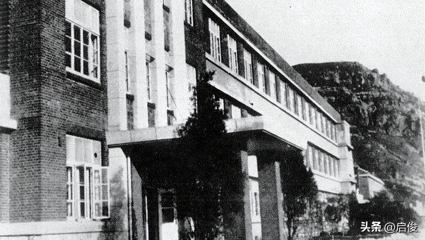 大连日本学校解放前,大连建立最早小学