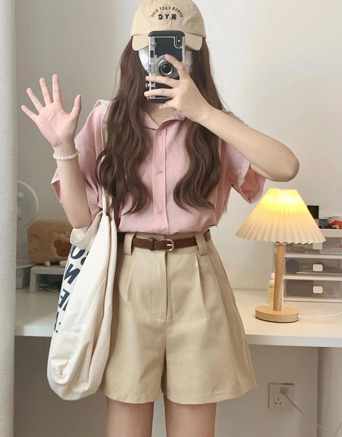 今年流行一整套夏季穿的衣服,今年流行的夏季衣服款式