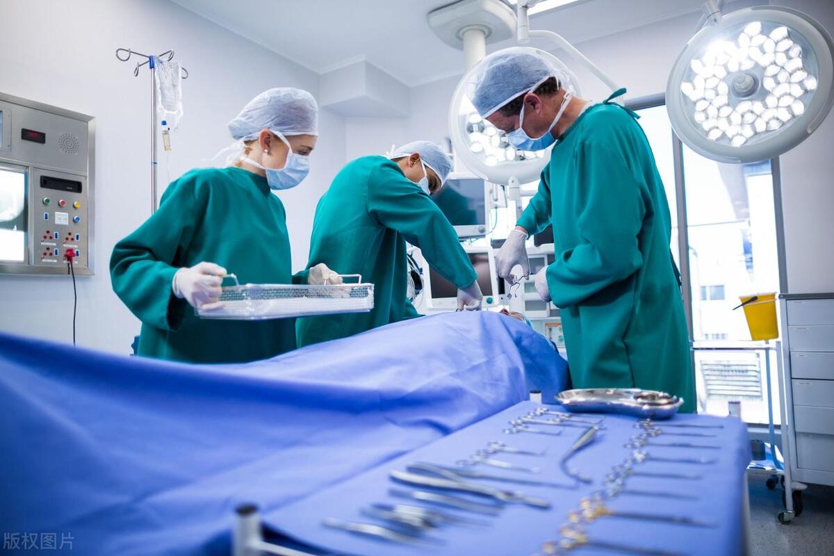 隐匿性包茎手术成功几率大吗,做了隐匿包茎手术后有点尿分叉