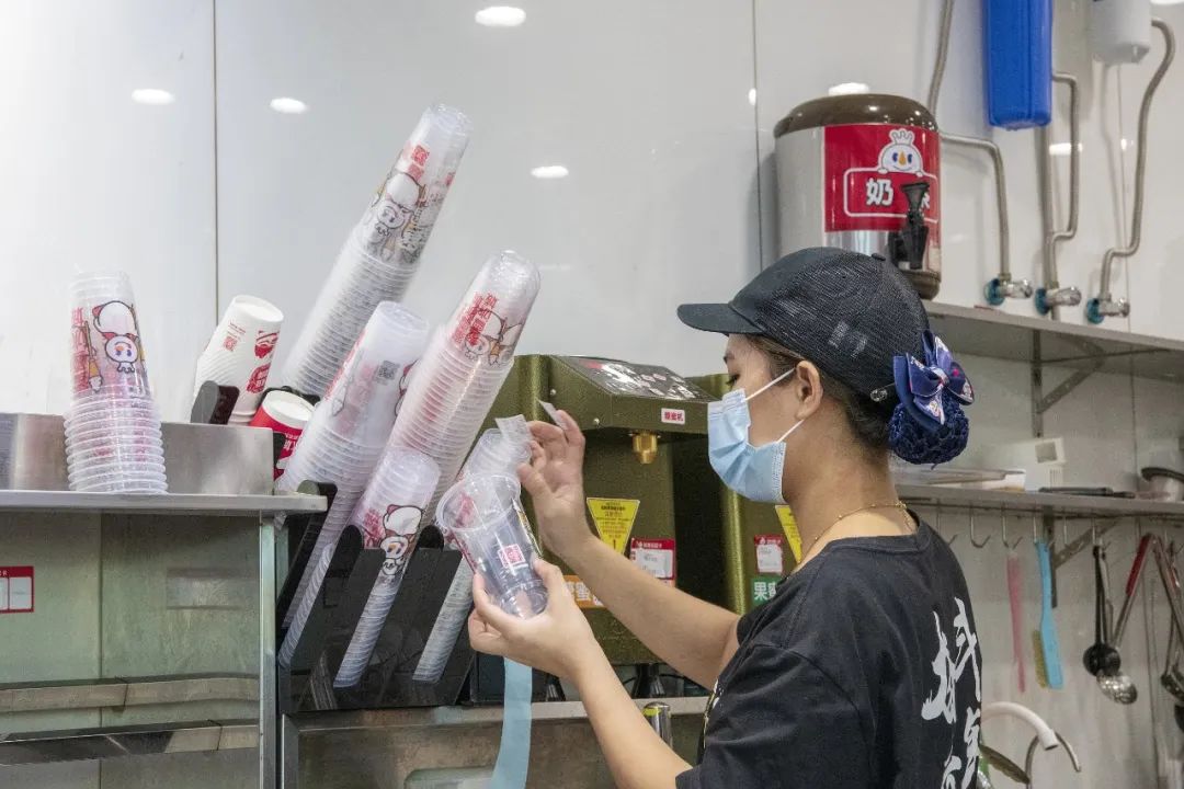 河南乡镇蜜雪冰城一年真实收入,乡镇开一家蜜雪冰城一年纯利润