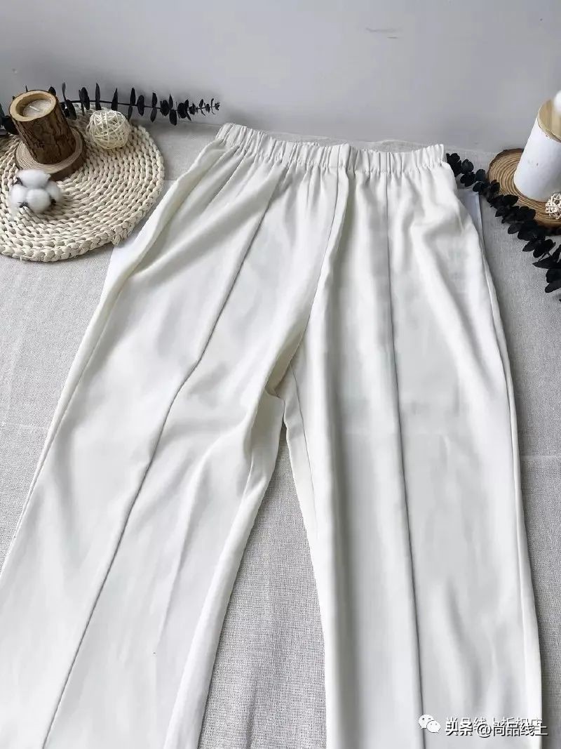 梨形身材喇叭裤不拉链,梨形身材微喇叭裤适合吗