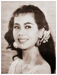 罗兰在香港影视圈地位,香港演员罗兰简介