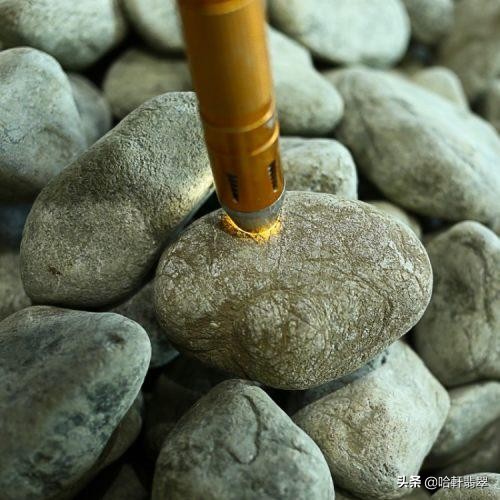 切不垮的翡翠原石,切垮的翡翠原石