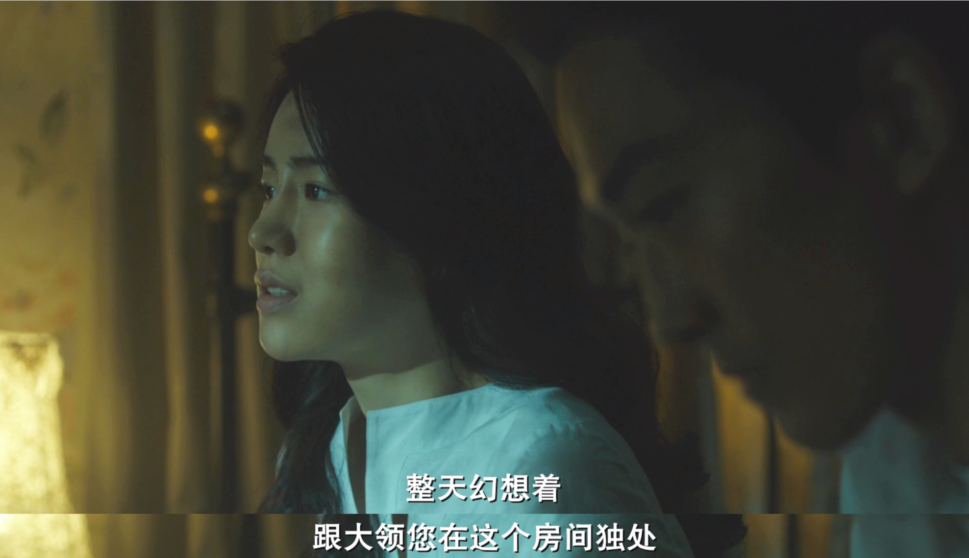 9年前，她一脱成名，处女作被称为“纯欲教科书”