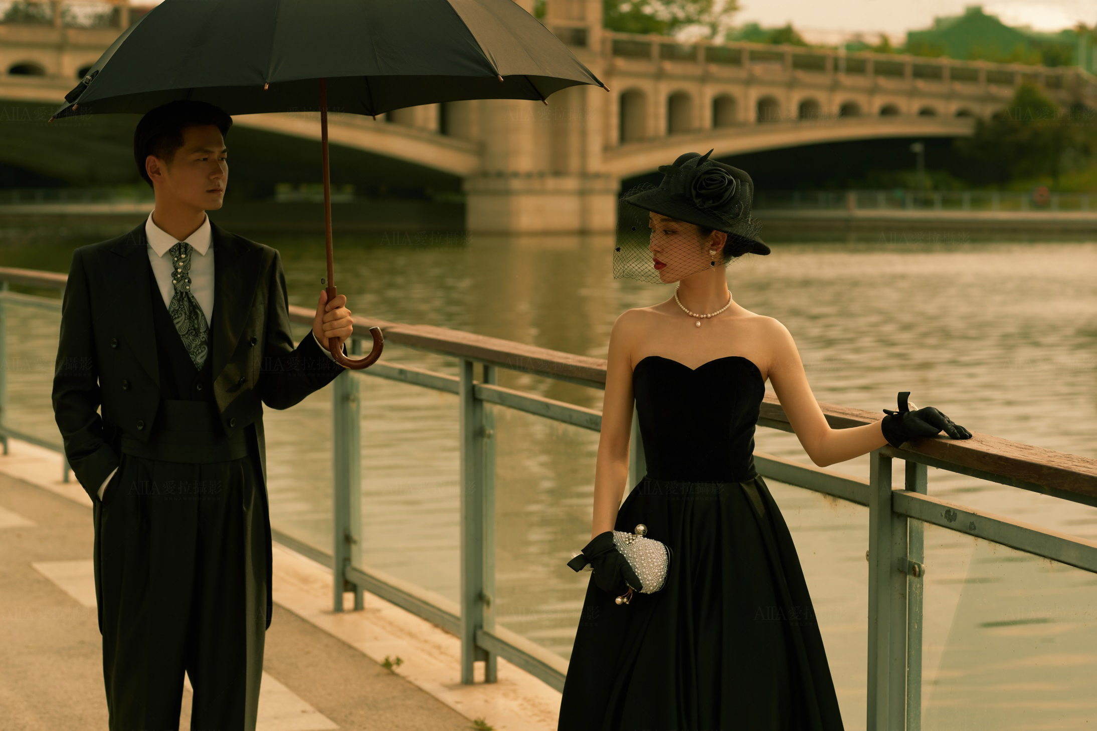 法式复古婚纱照大理,集美们喜欢什么样的配饰啊