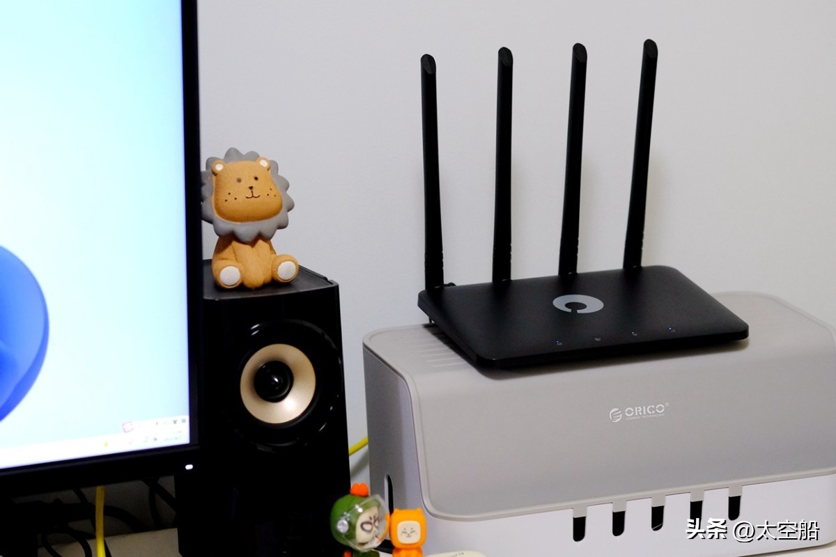 蒲公英x4c路由器插卡即享高速网络,蒲公英x4c路由信号测评