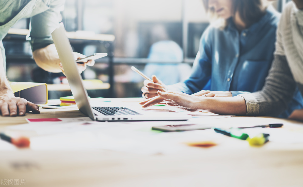 黄峥已成中国第二首富,黄峥身价为什么超过马云