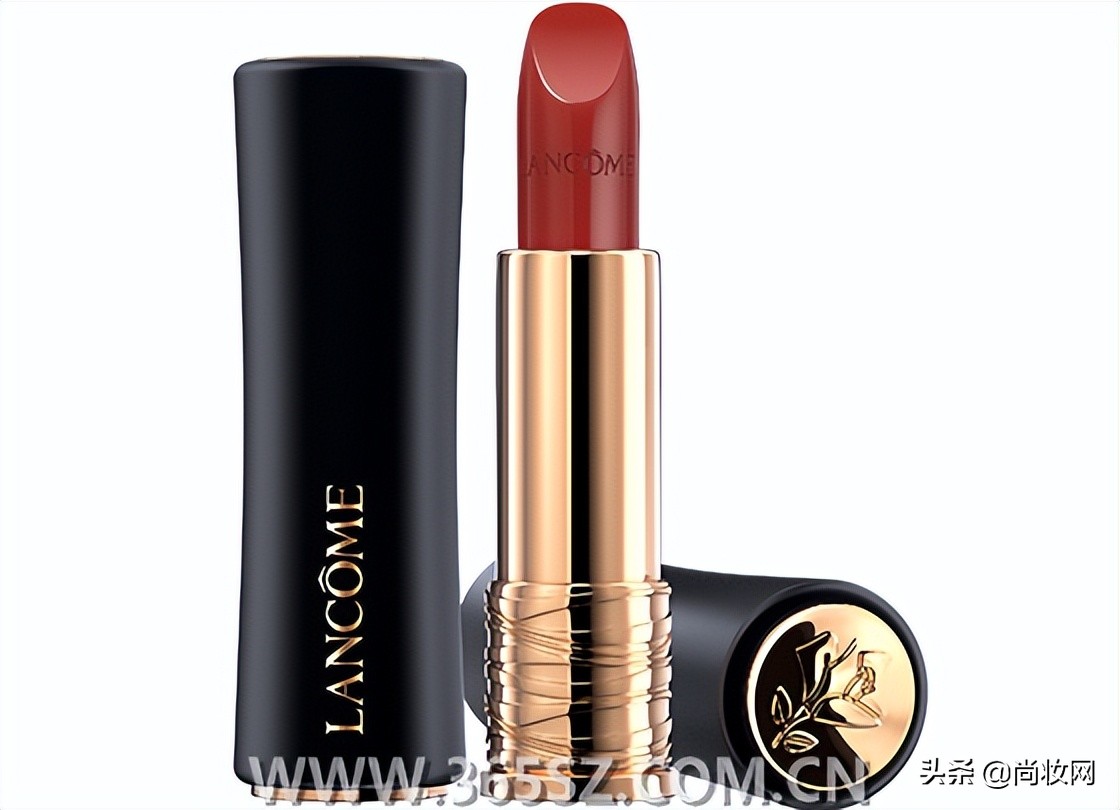 涂唇膏的小妙招,撩人的唇膏涂法