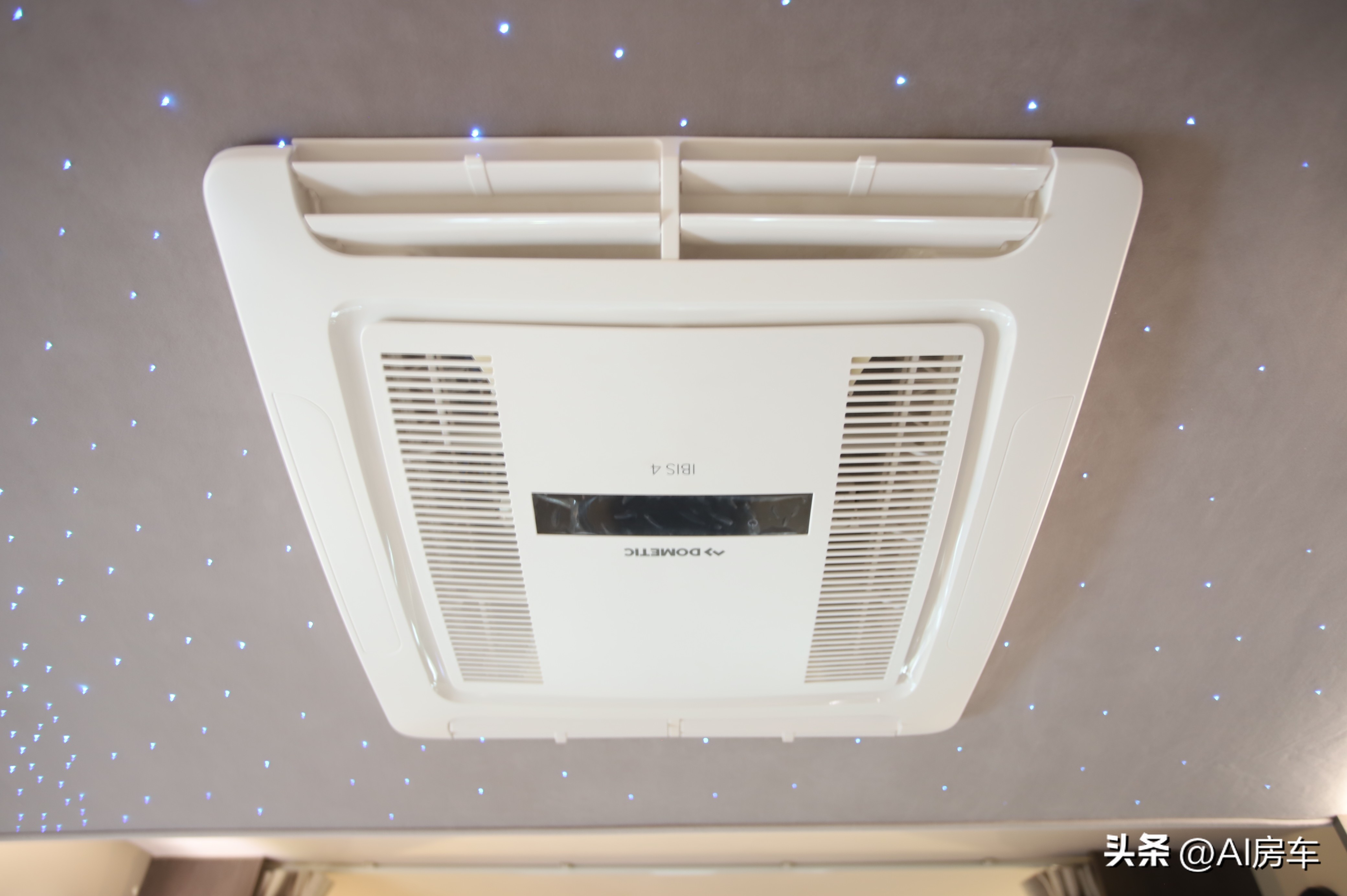 超豪华的房车图片大全,国产豪华房车内部图片