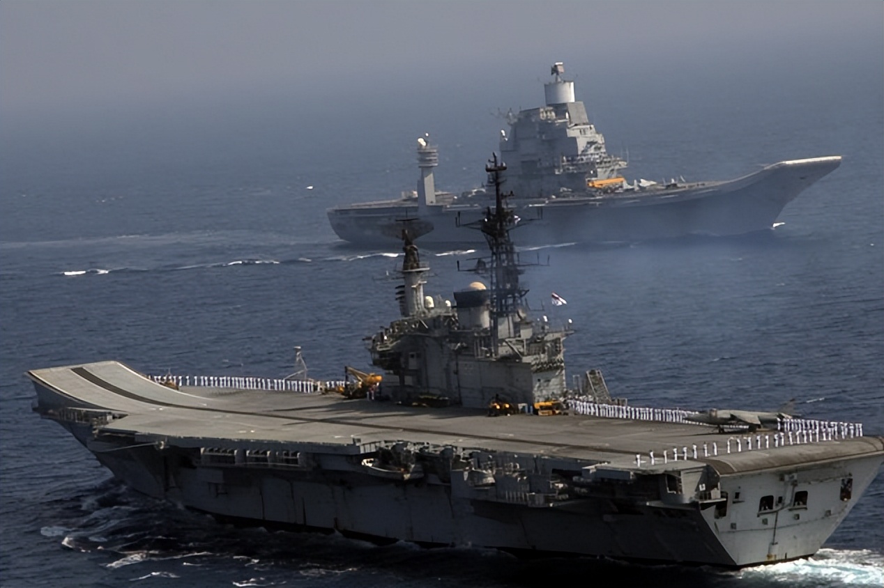 1998年印度买航母，俄方出价1美元，印方欣喜若狂，结果被坑30亿