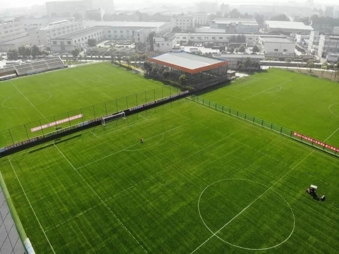 成都城市足球联赛拉开帷幕,成都入选中超