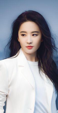 哪些明星因为整容把脸整坏了,整容失败这些女星的脸不忍直视