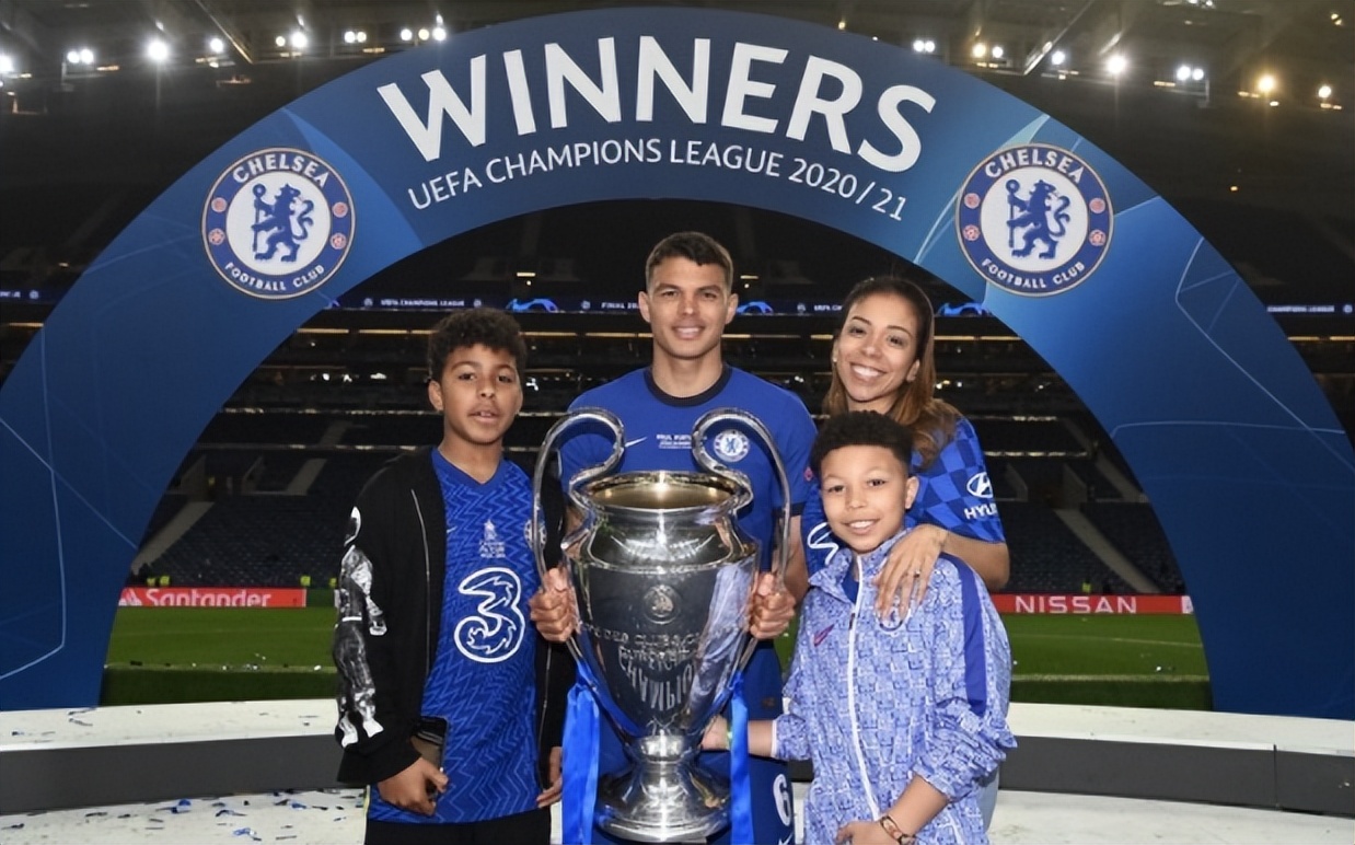 揭秘大巴黎欧冠失利背后的原因,大巴黎唯一一次进欧冠