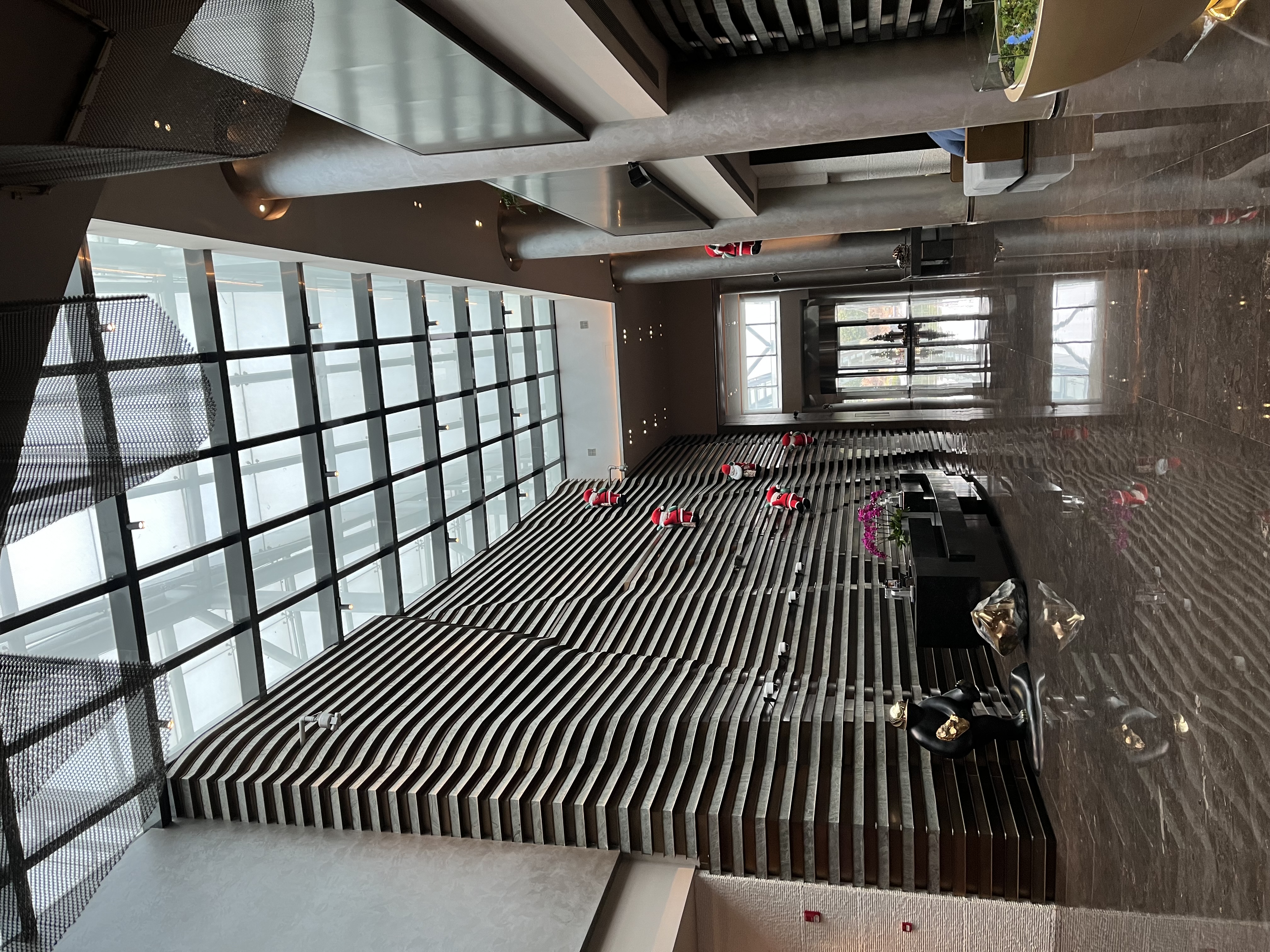 世茂深坑七星酒店,最著名的七星酒店