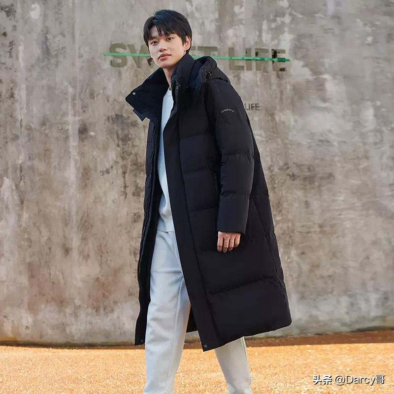 日本羽绒服长款羽绒服,日本羽绒服与国内羽绒服区别