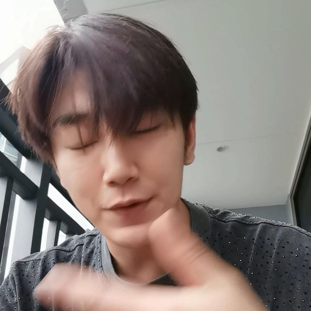 越贵的服装越掉色,越贵衣服越容易烂