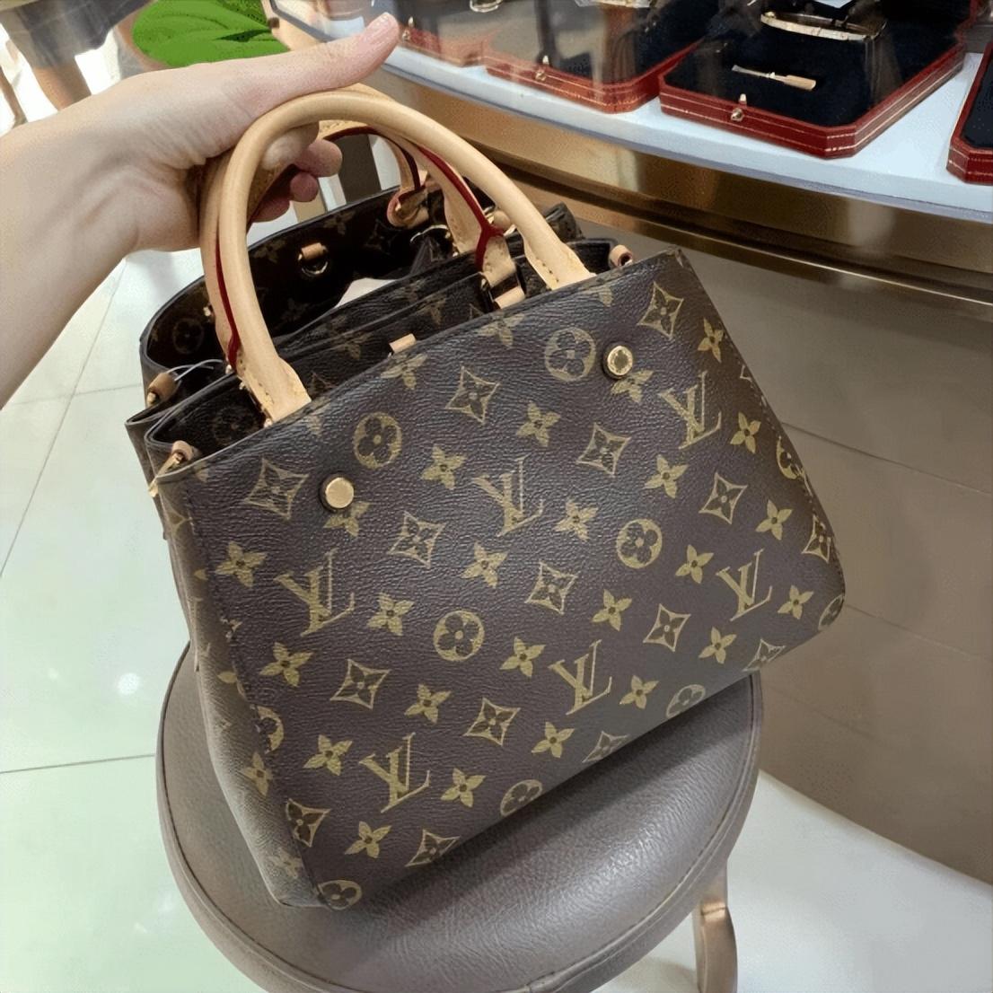 女性一定要买个奢侈品包包吗,为什么女生要有一个奢侈品包包