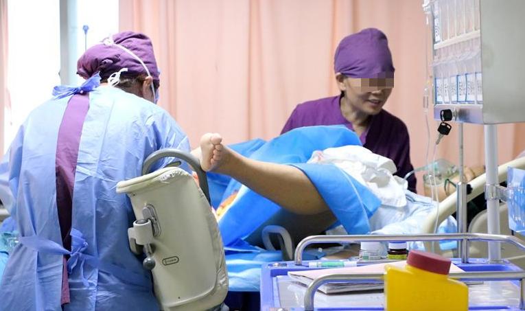 产妇分娩没力气,分娩时产妇不愿用力怎么办