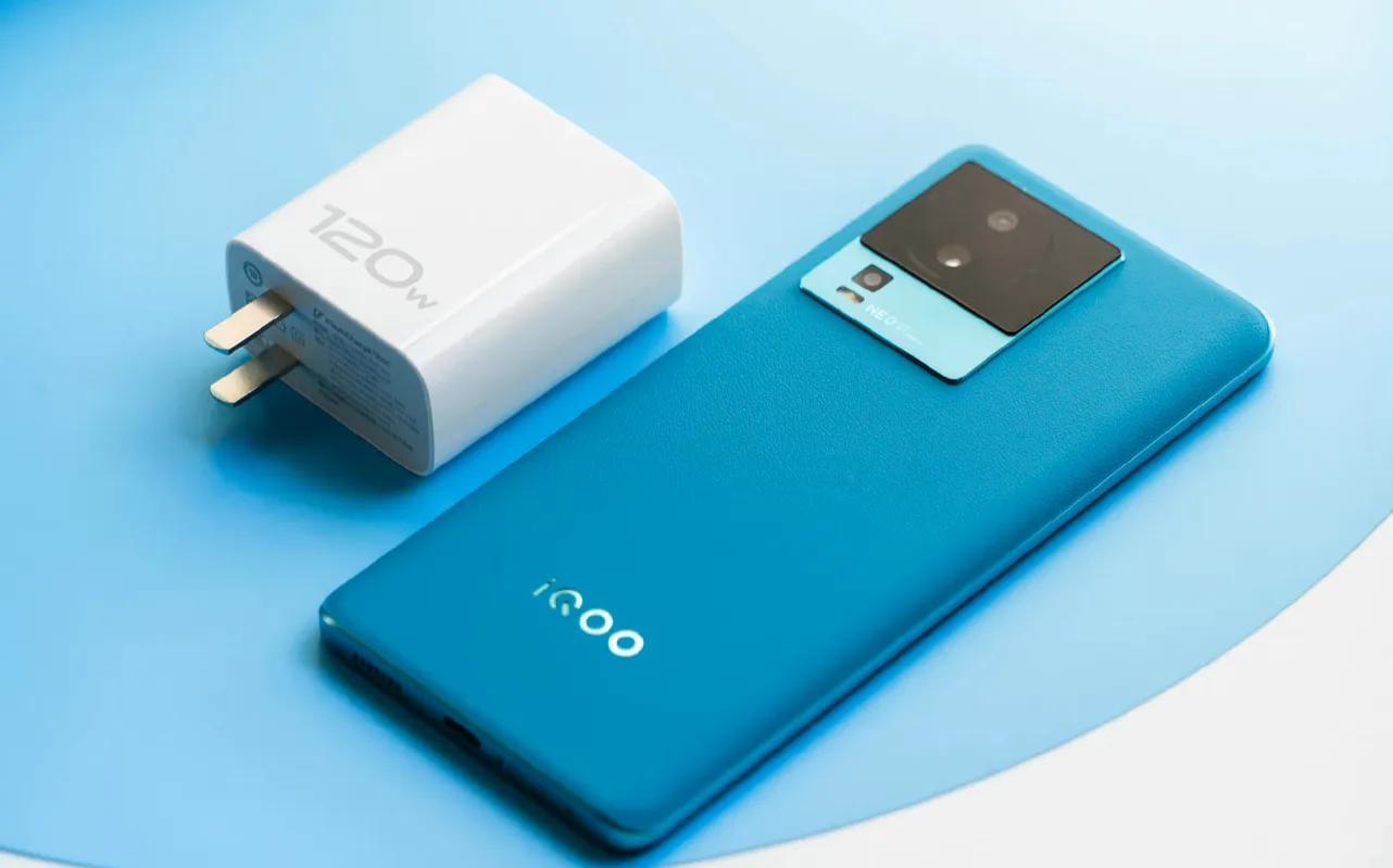 2021年3000档哪些旗舰机值得买,现在入手19年哪款旗舰机性价比高