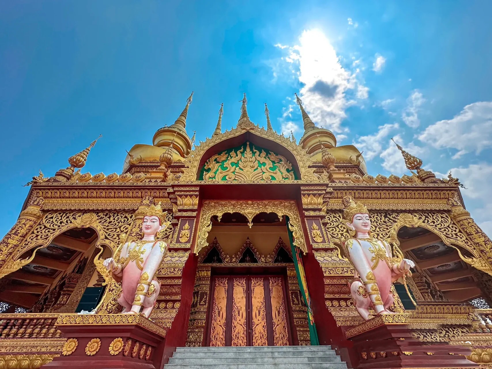 西双版纳最近十五天的气温,西双版纳气温最高38算热吗