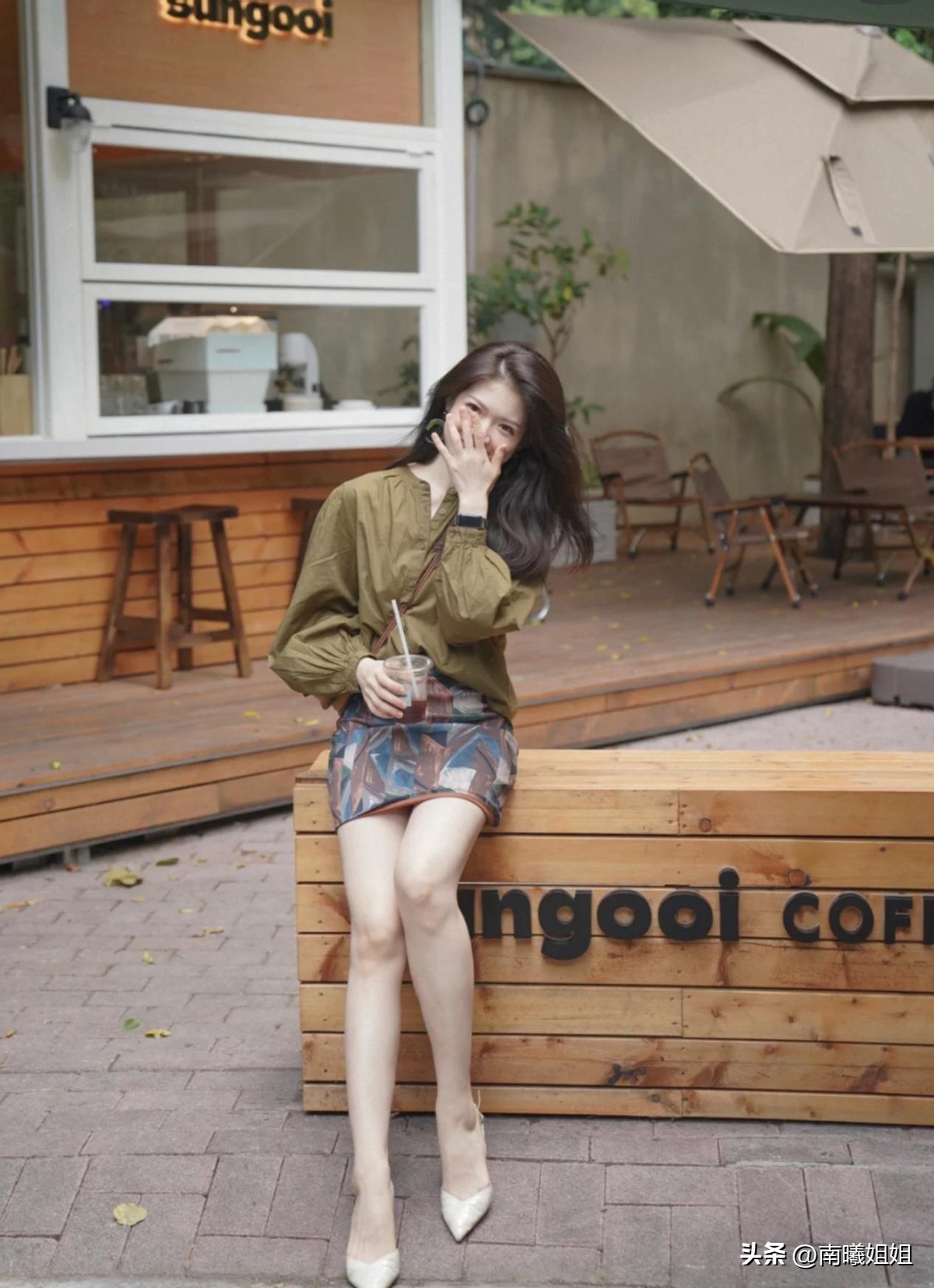 今年流行色是什么颜色气泡绿,今夏必入的颜色淡漠色才是高级色