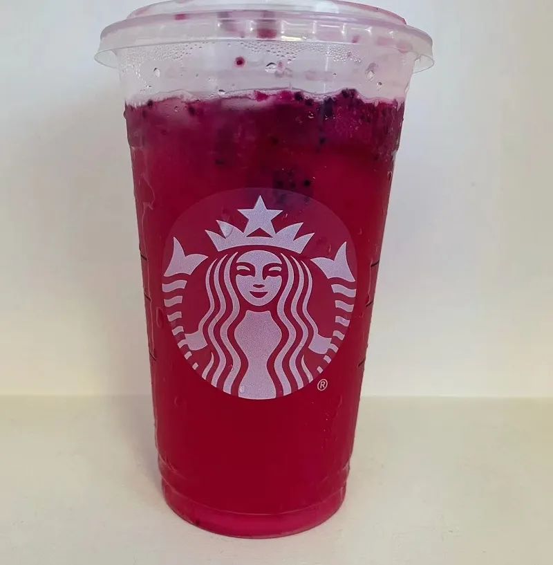 星巴克是否该做出改变,星巴克好好做咖啡不行吗