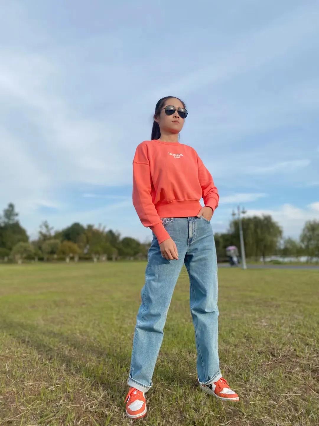 卫衣才是最好的单品,卫衣已过时赫本风