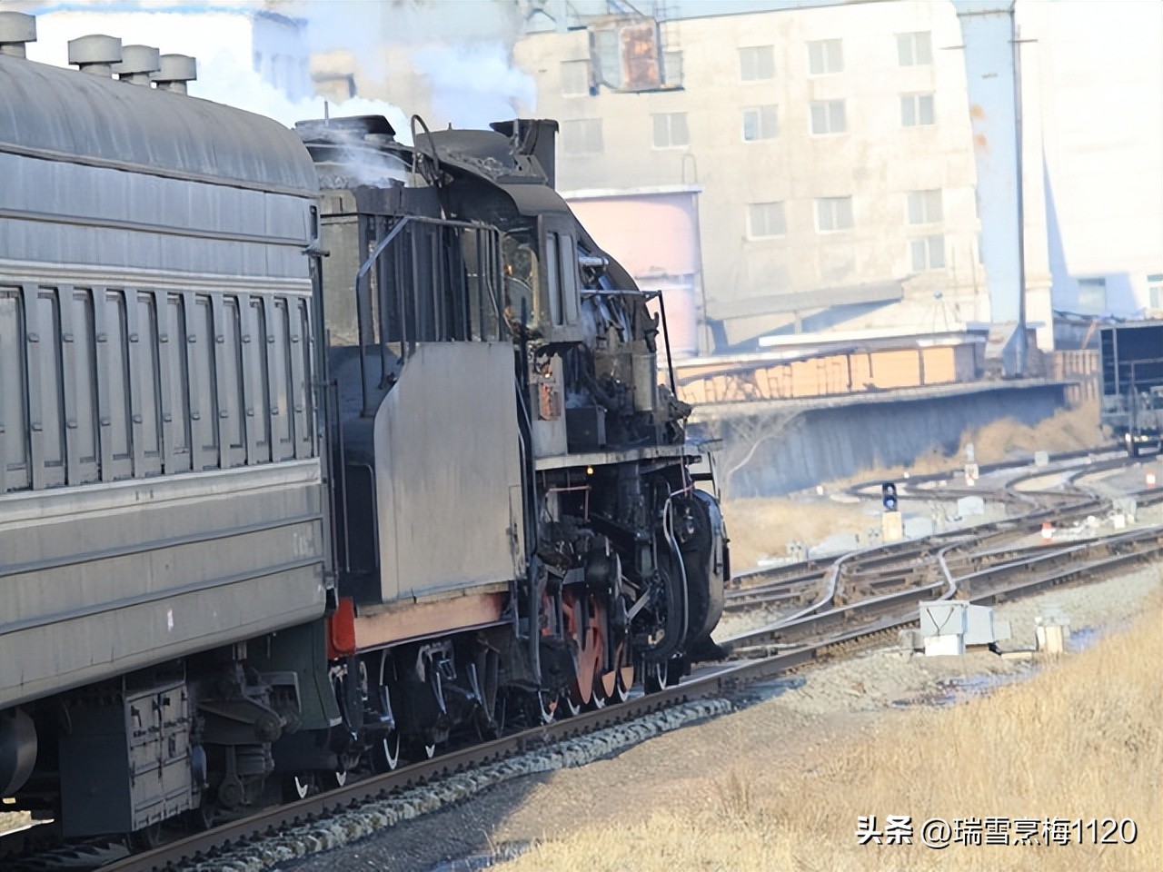 电力机车牵引蒸汽机车,蒸汽机车内燃机车电力机车变迁