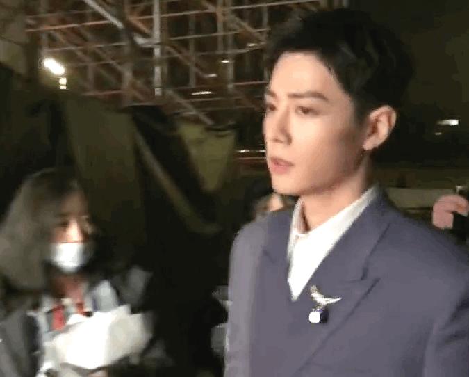 肖战最新官宣消息微博,肖战最近新录制