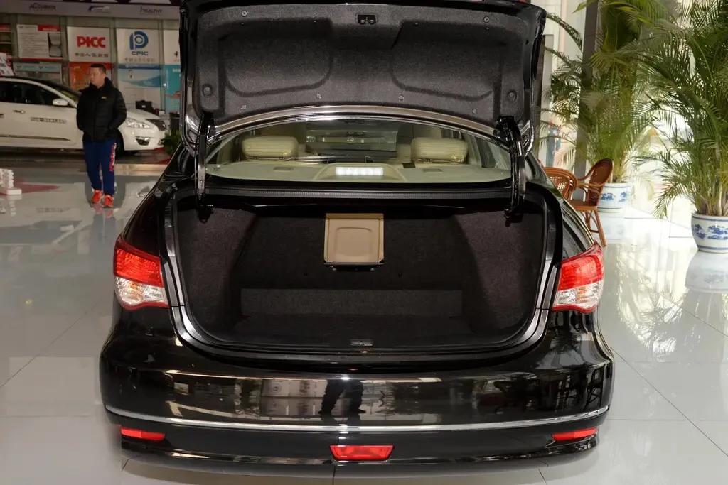 轩逸销量破6万辆,轩逸卖得最多是经典还是新款