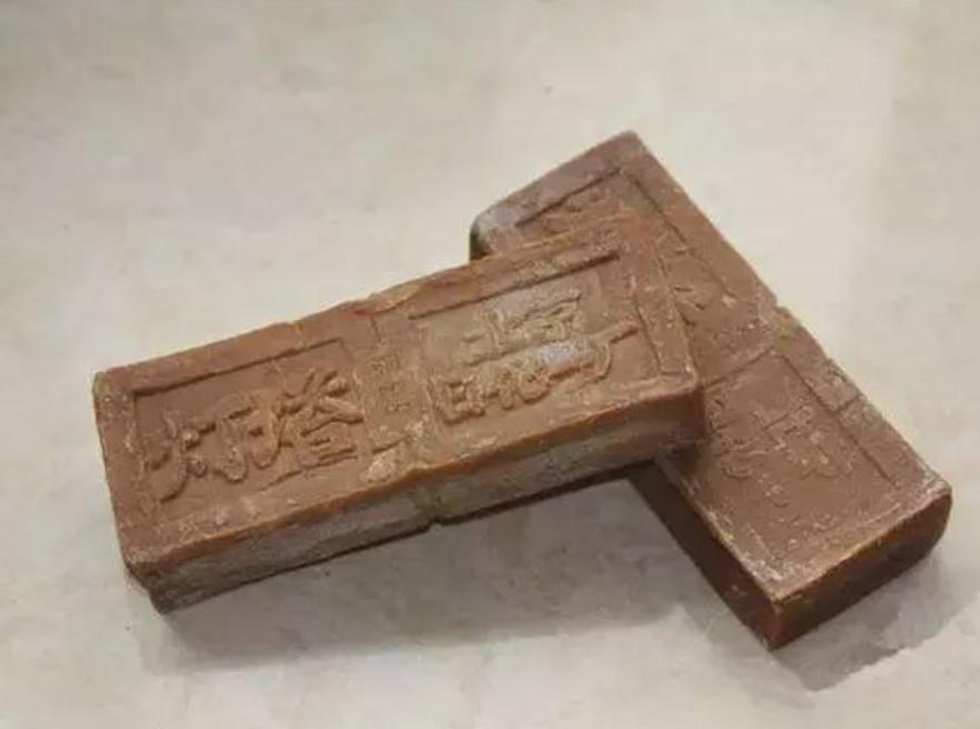 毛*东泽**时代的十大名牌,太珍贵了,你用过几种?