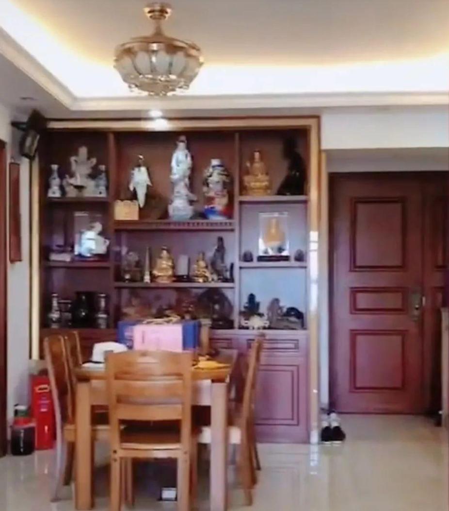 10位港星内地定居,10位定居内地的过气港星