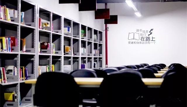 上海昌硕电子厂怎么样招聘残疾人,上海昌硕电子厂怎么样车间图片