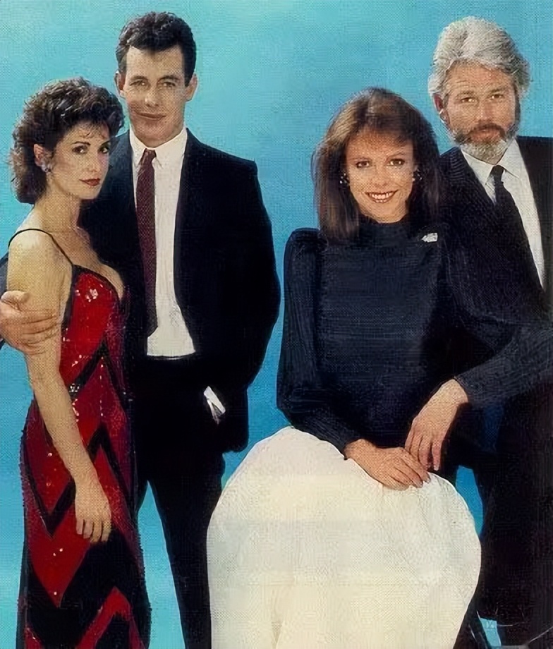 消失的她票房破13亿年度必看电影,消失的她票房破24亿怎么来的