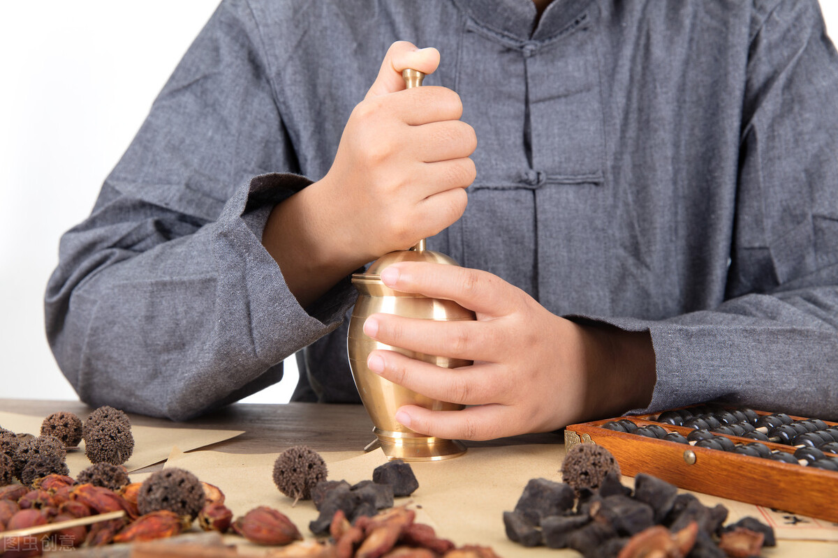 高血压，多因肝阳化风！一张方子养阴柔肝，化瘀息风，巧妙化解