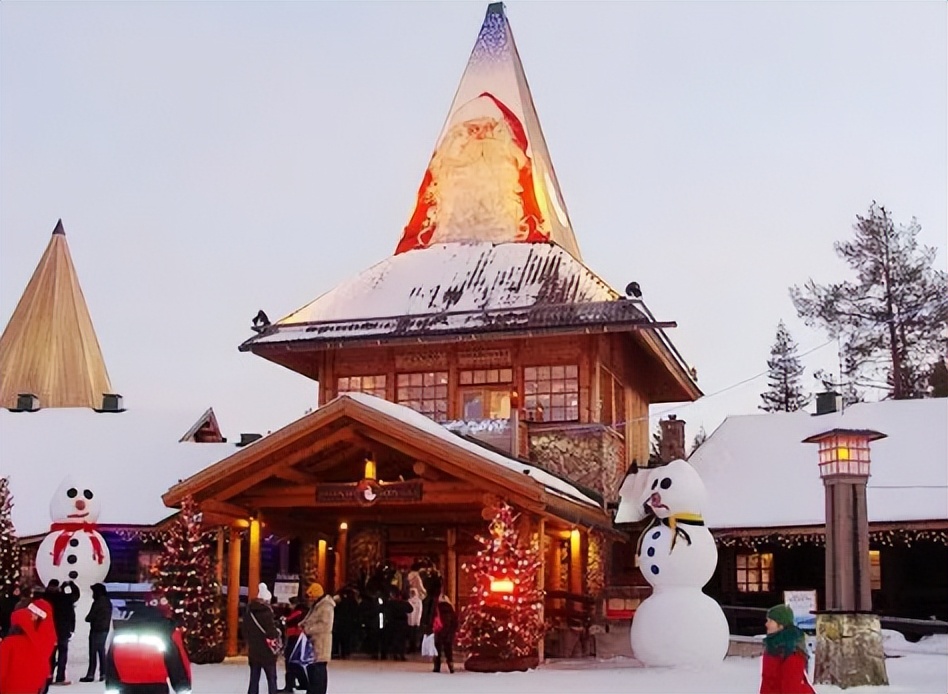 芬兰地理环境体现的地带性差异 (芬兰的文化特色)