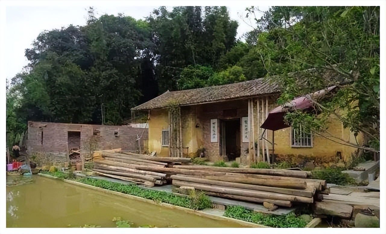 门前有水是旺财屋后有山是靠山,门前有井不旺人丁有何道理