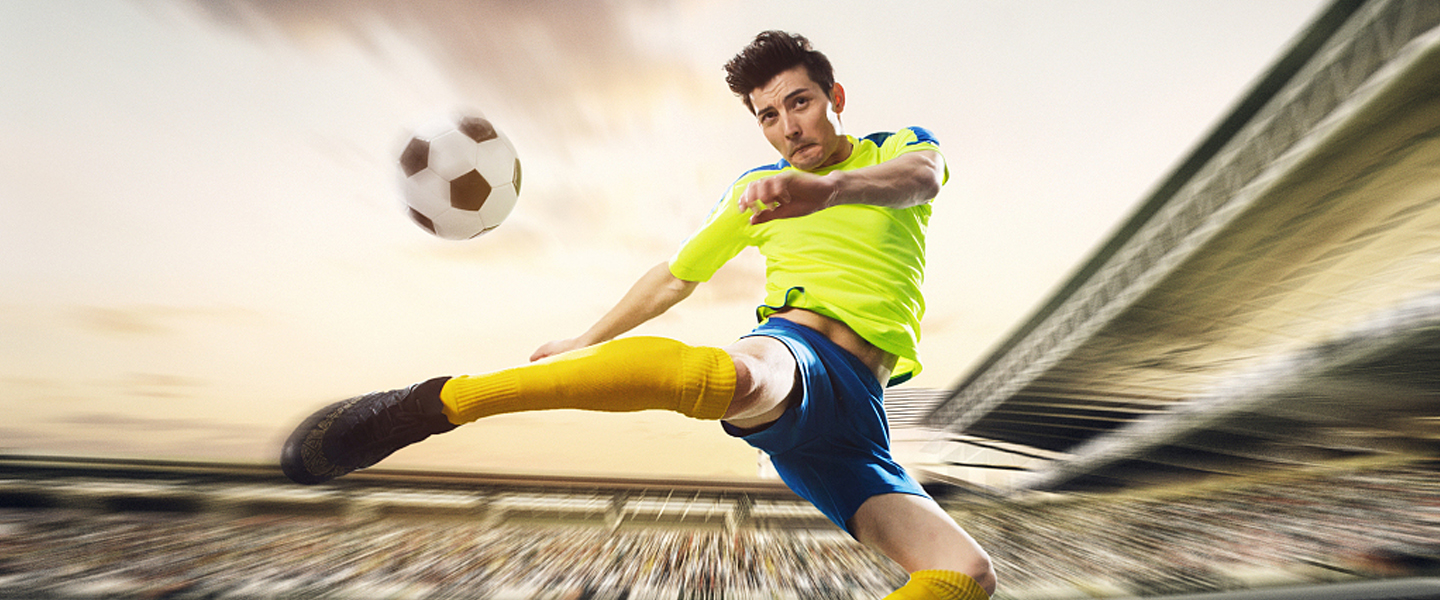 「深圳王之者足球培训」贝克汉姆的“圆月弯刀”