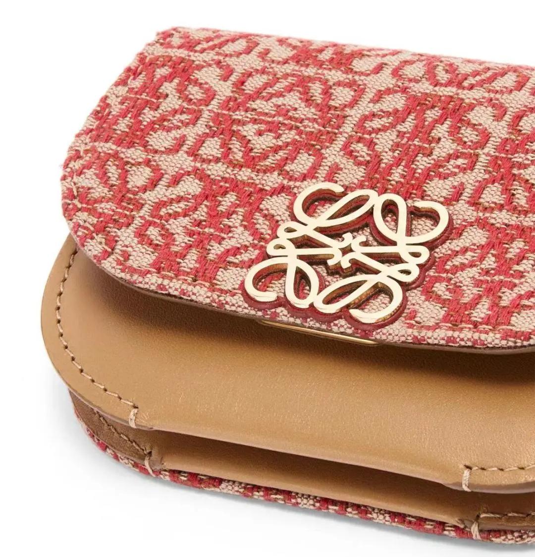 心动时刻大胆示爱，2022大牌情人节限定来了