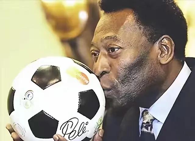 球王贝利生命最后时刻,球王贝利在巴西的地位